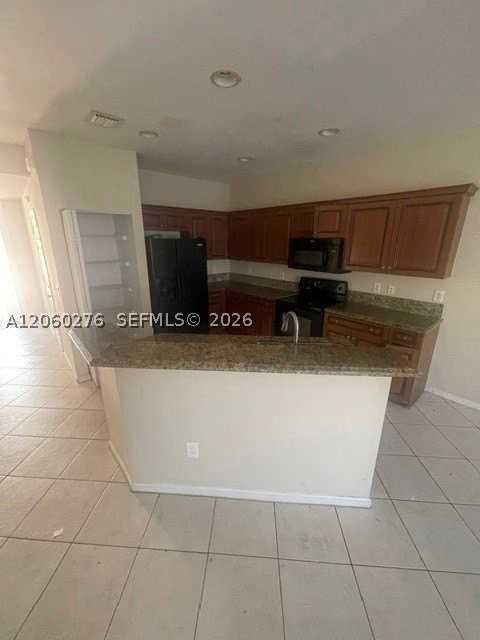 1992 Nassau Dr - Photo 6 of 36
