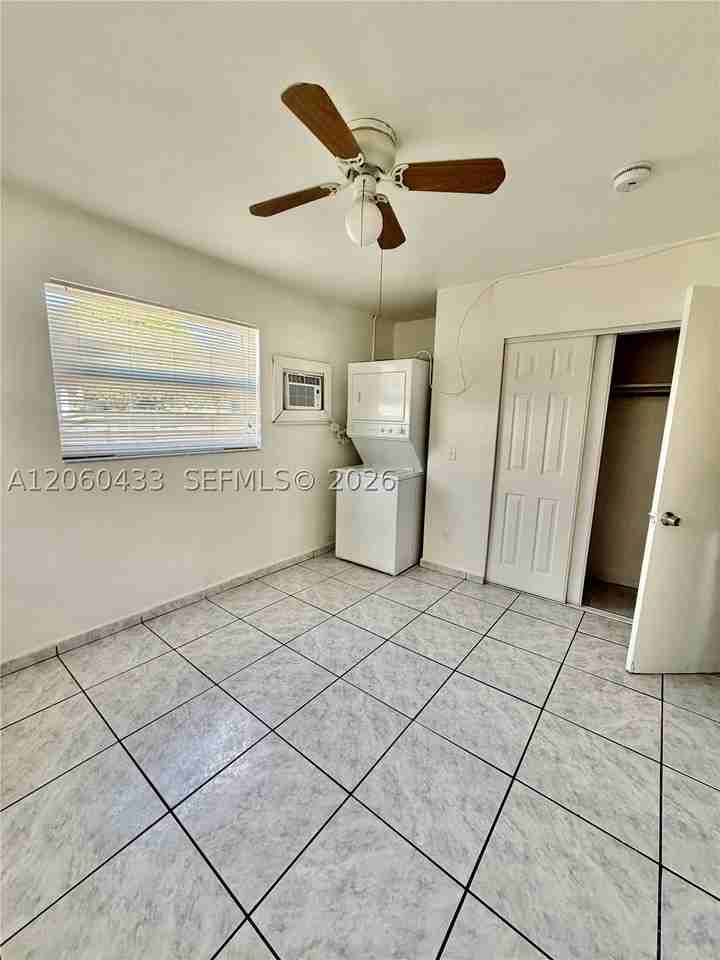 6137 Sw 20th Ct #A - Photo 6 of 11