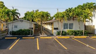 2160 Nw 29th St #6 - Photo 1 of 1