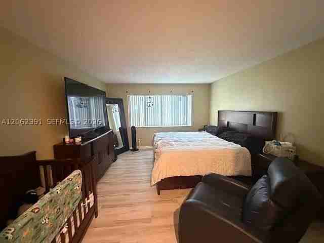 1092 Sw 158th Ave - Photo 7 of 15