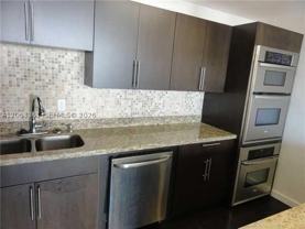 600 Ne 36th St #402 - Photo 1 of 1