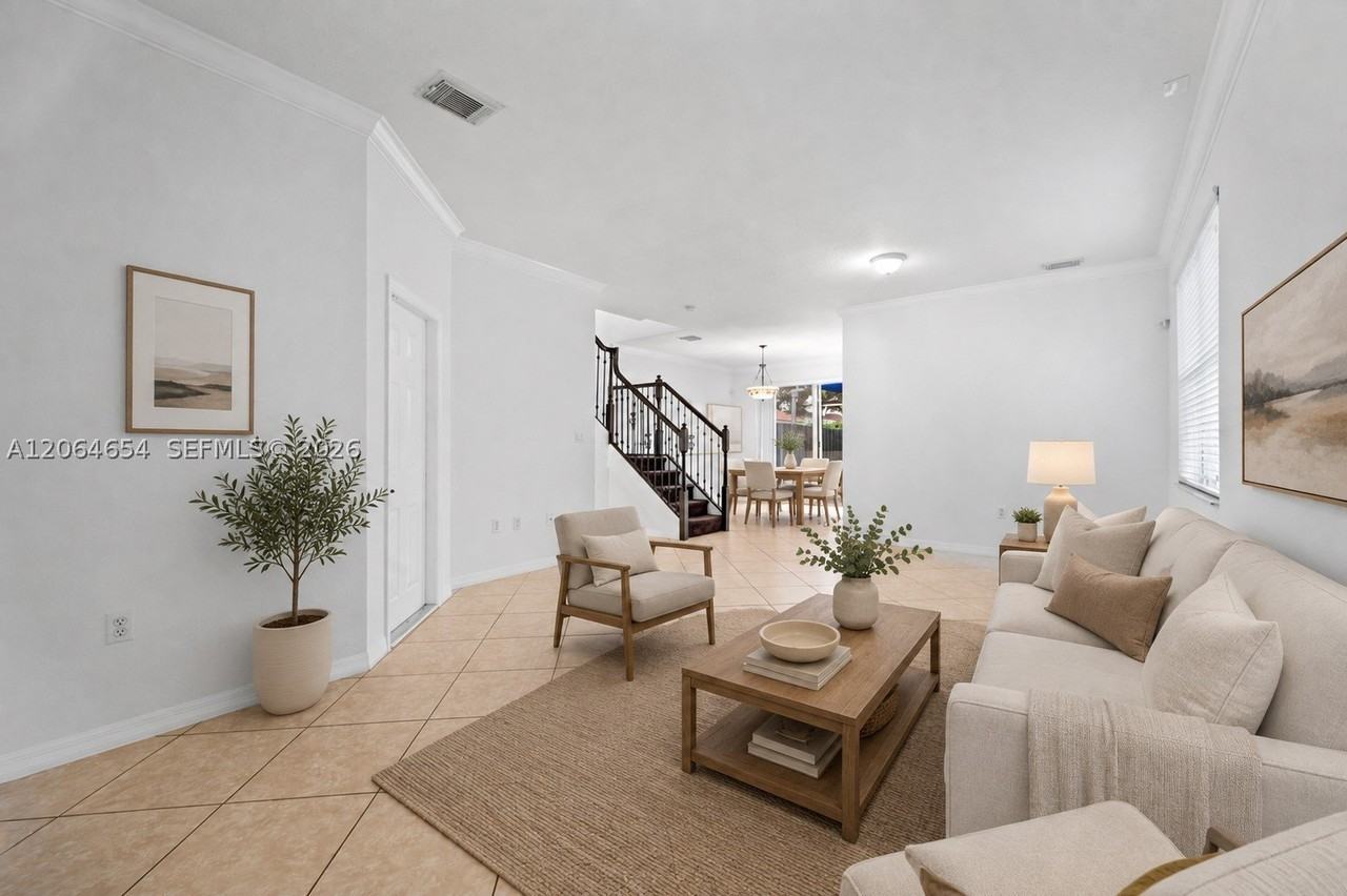 12392 Sw 124th Ter - Photo 3 of 28