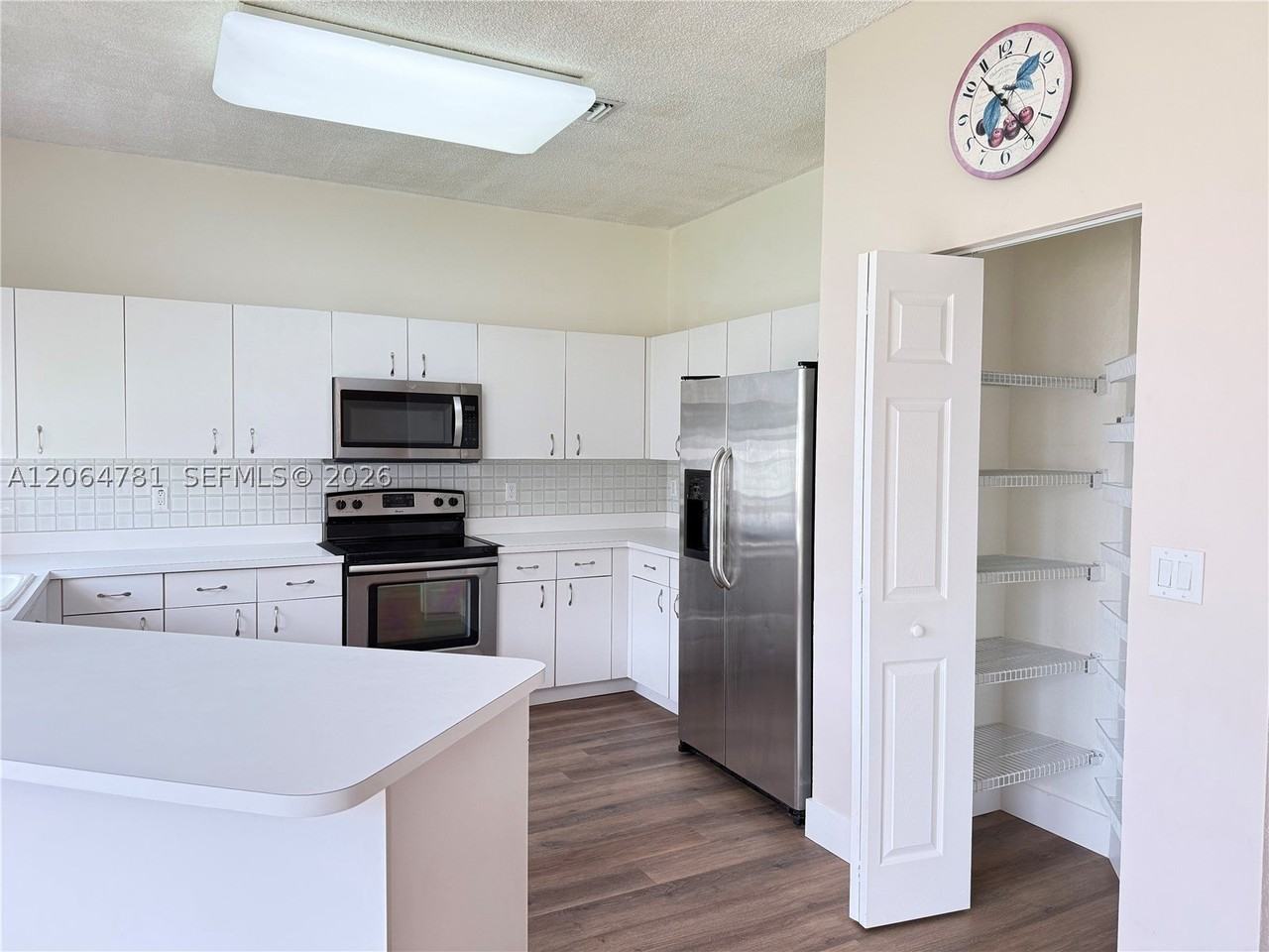 18414 Nw 9th St - Photo 5 of 21