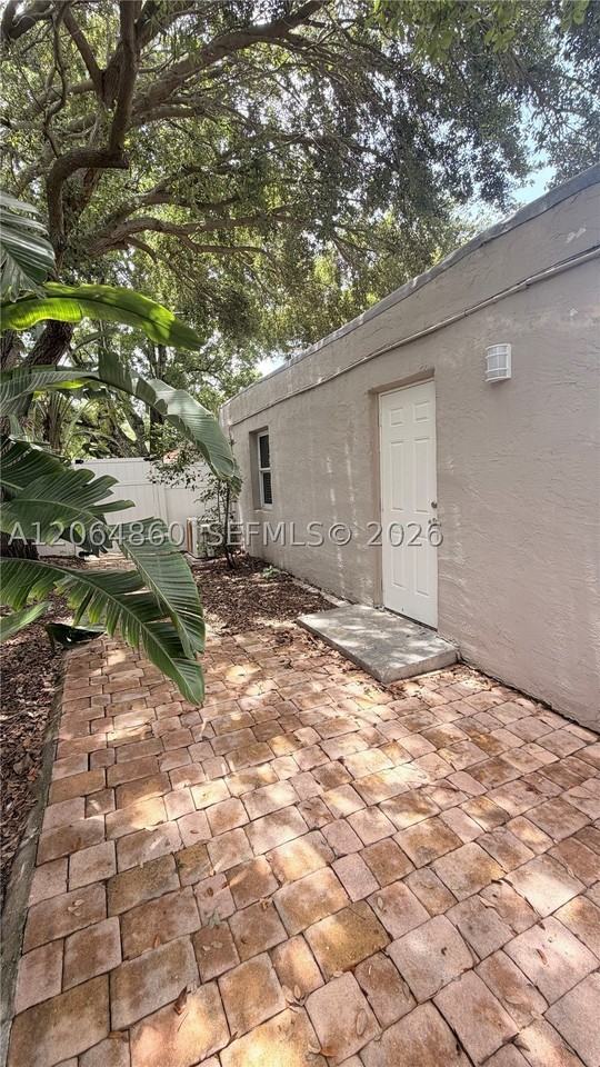 250 Sw 7th St - Photo 6 of 30