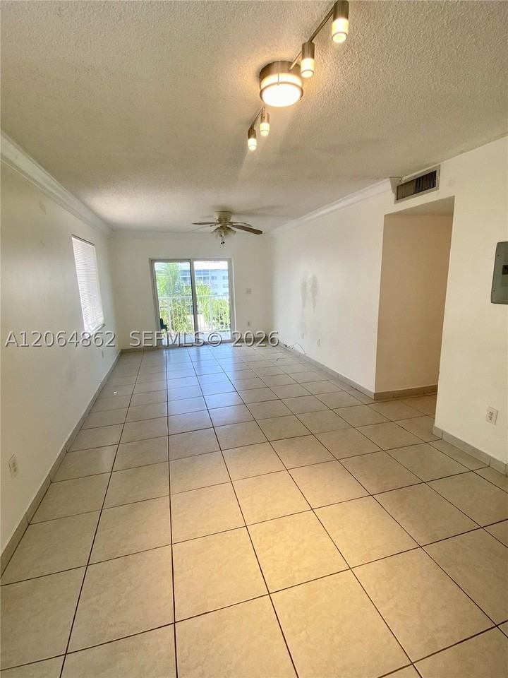 3536 Ne 168th St #301 - Photo 2 of 22