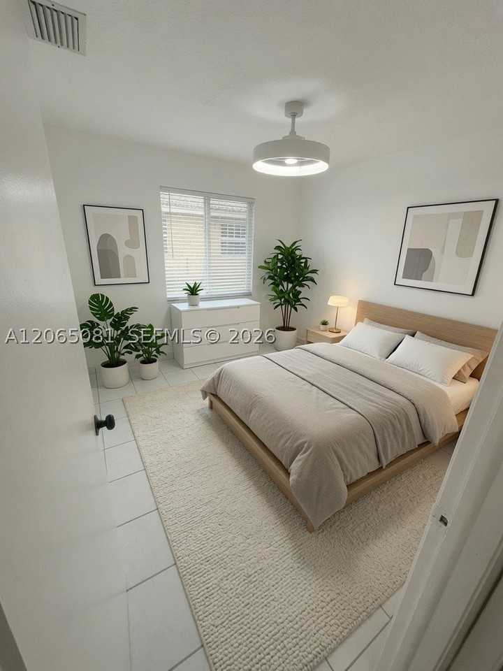 3610 Sw 87th Pl #3610 - Photo 3 of 10