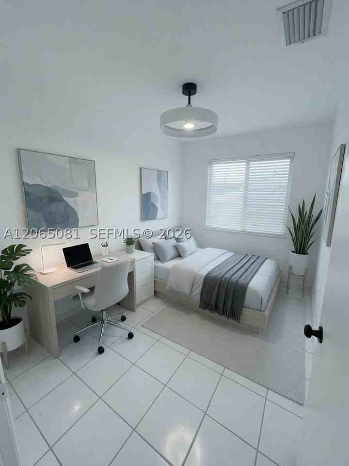 3610 Sw 87th Pl #3610 - Photo 4 of 10