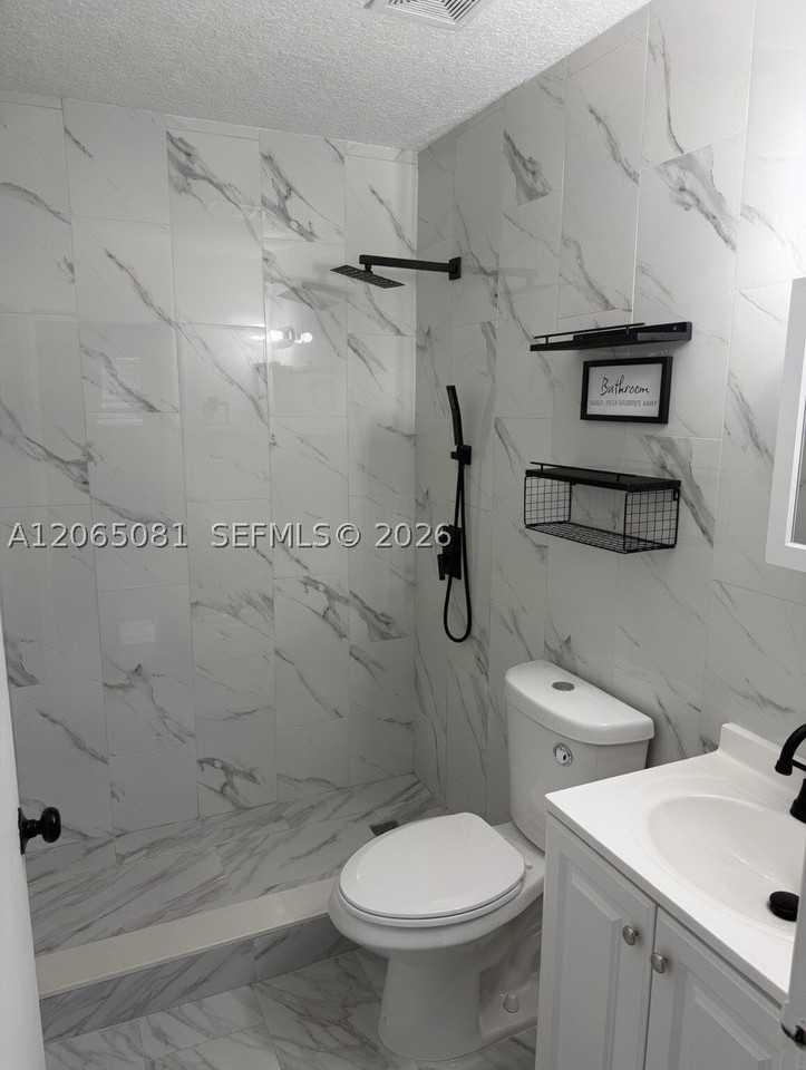 3610 Sw 87th Pl #3610 - Photo 7 of 10