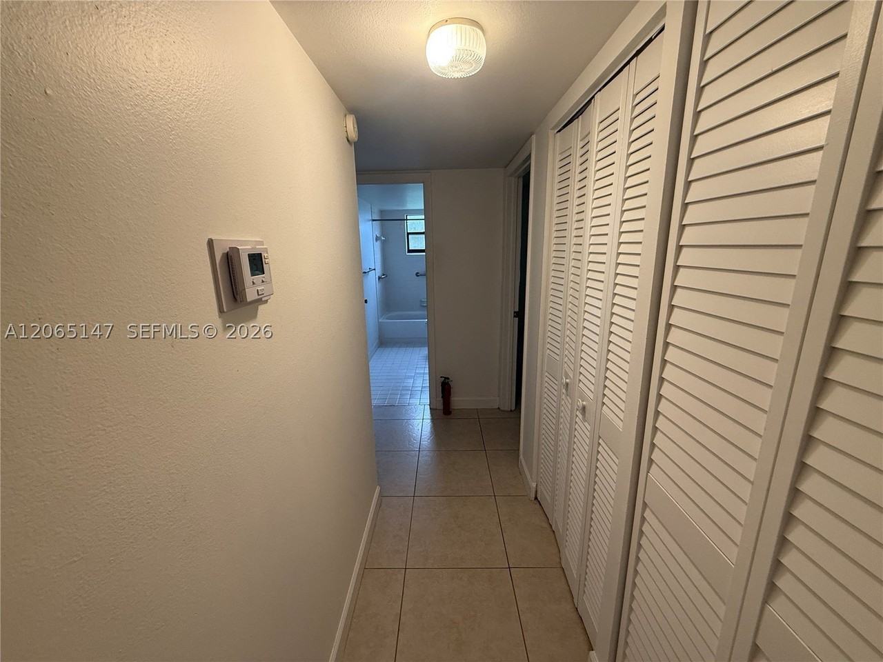 7995 Sw 86th St #305 - Photo 6 of 8