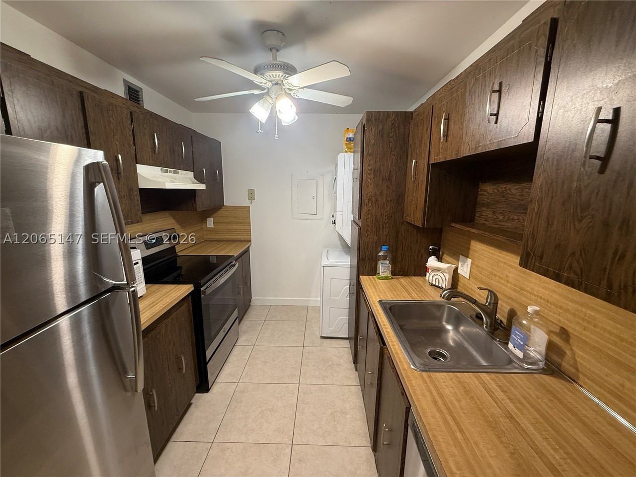 7995 Sw 86th St #305 - Photo 7 of 8