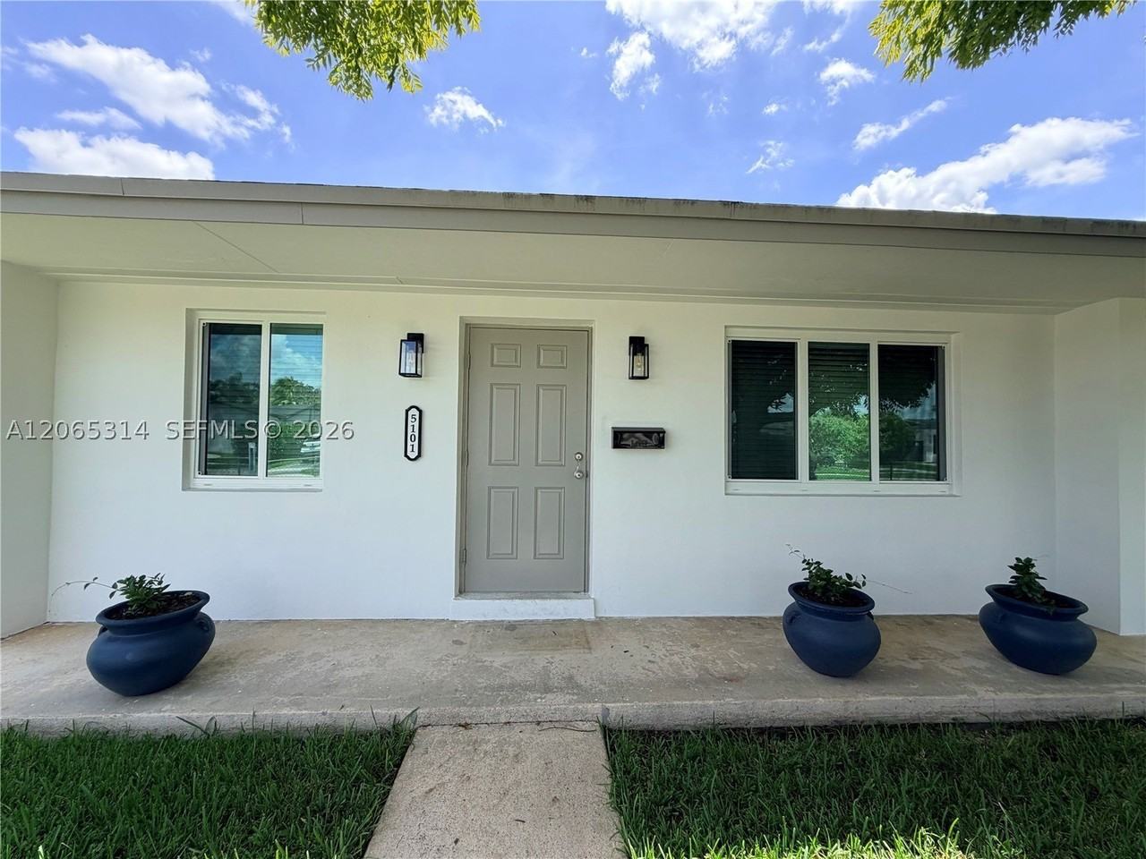 5101 Sw 127th Pl - Photo 4 of 35