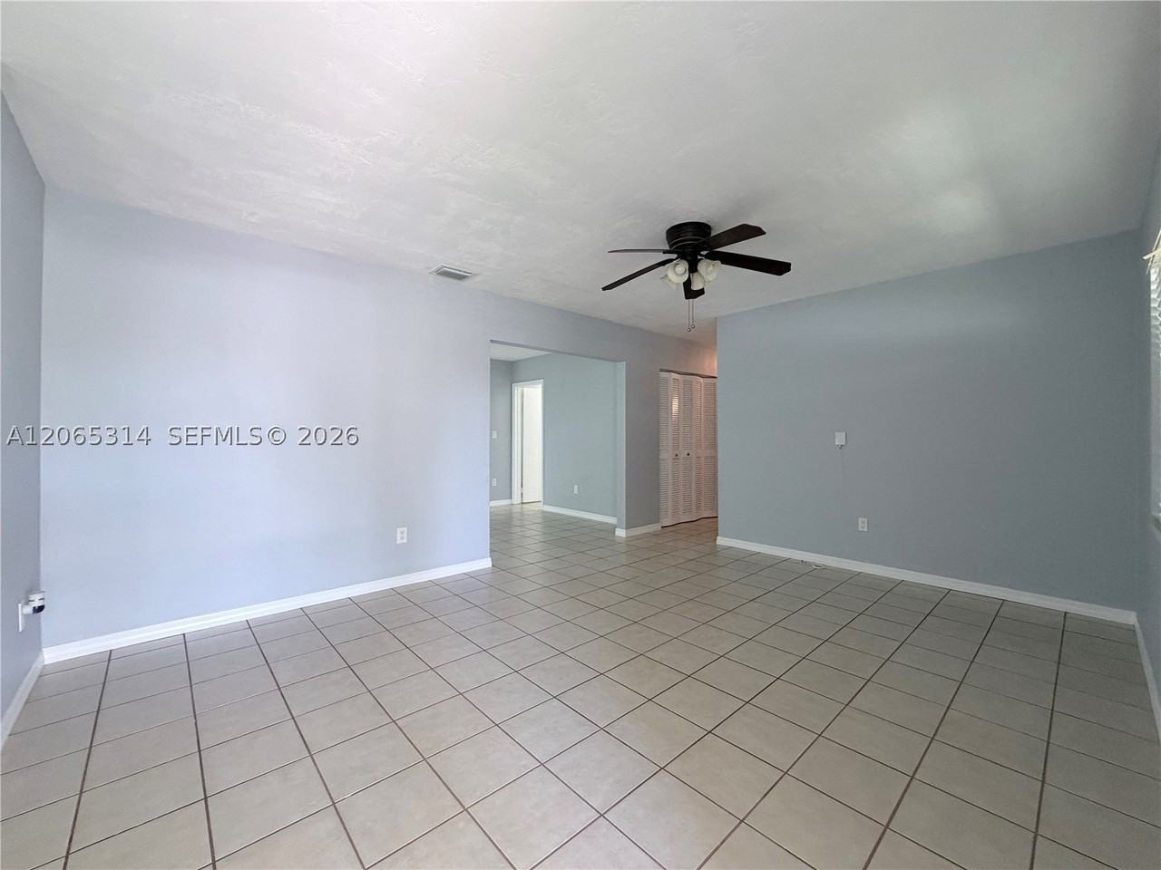 5101 Sw 127th Pl - Photo 6 of 35