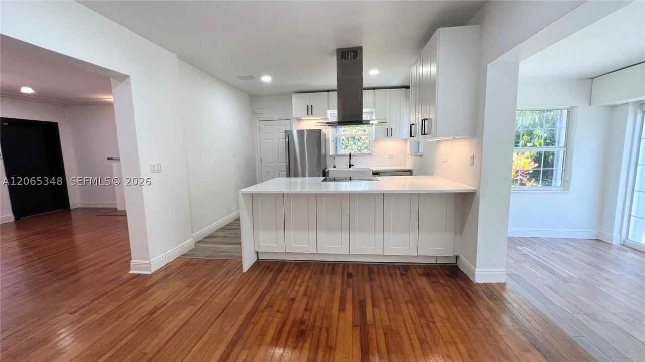 229 Cadima Ave #229 - Photo 3 of 14