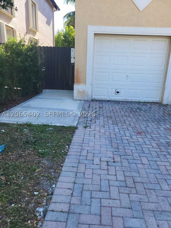 15862 Sw 140th St #0 - Photo 7 of 7