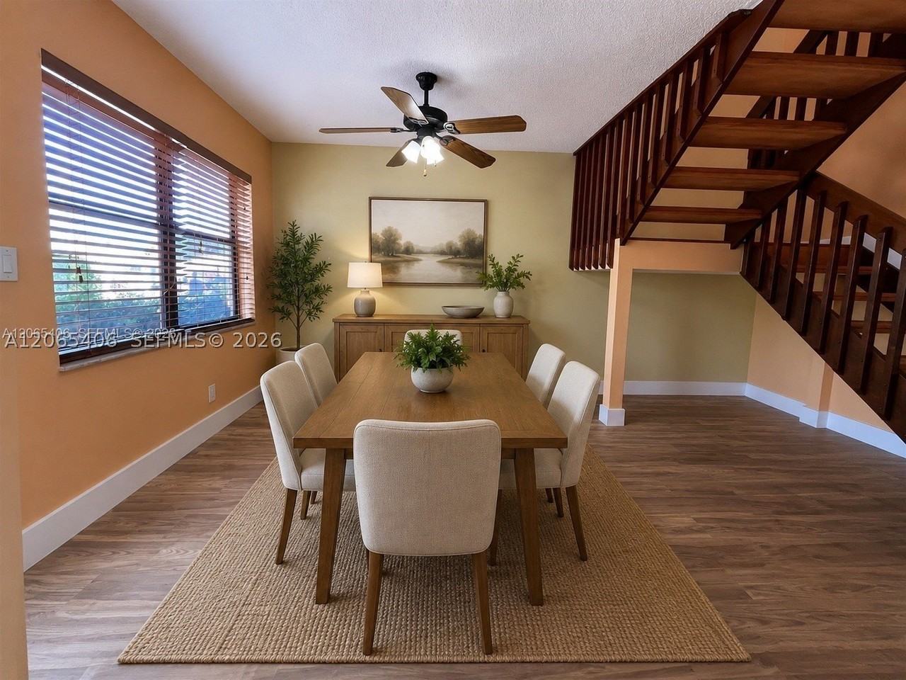5170 Tennis Ln - Photo 3 of 32