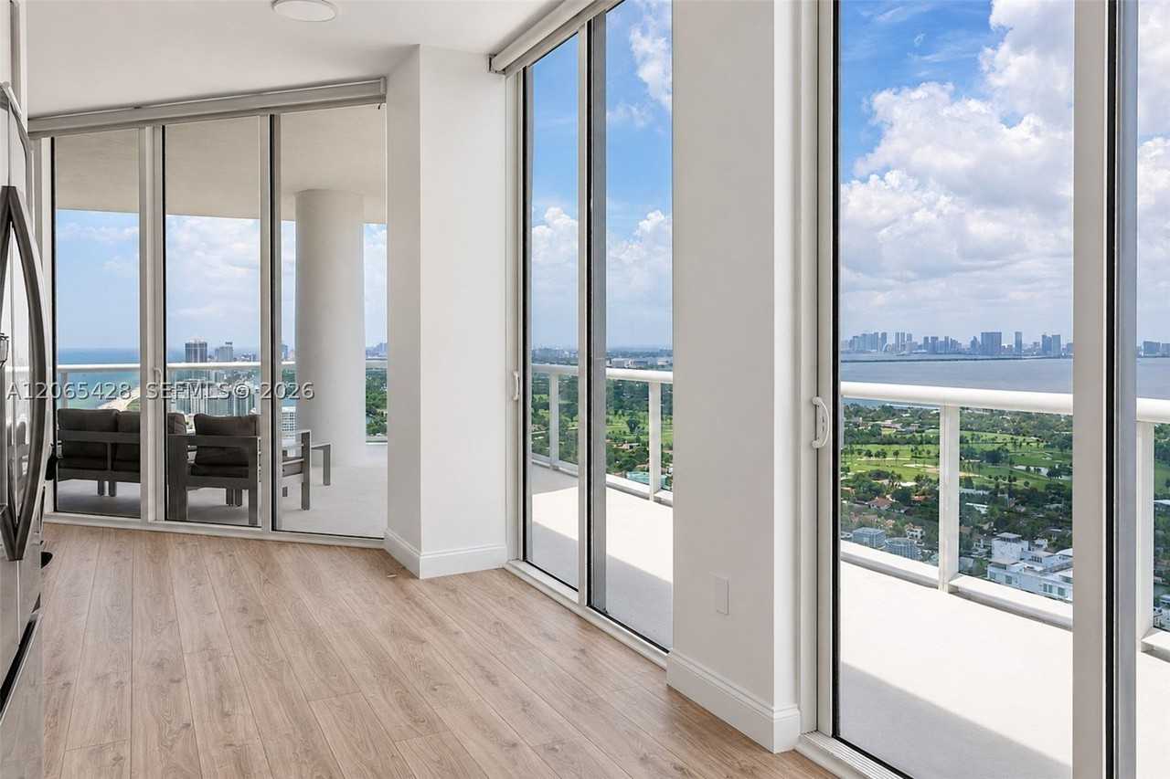6365 Collins Ave #TS07 - Photo 5 of 18