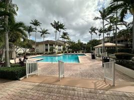 featured image of 15201 Glenmoor Dr #15201
