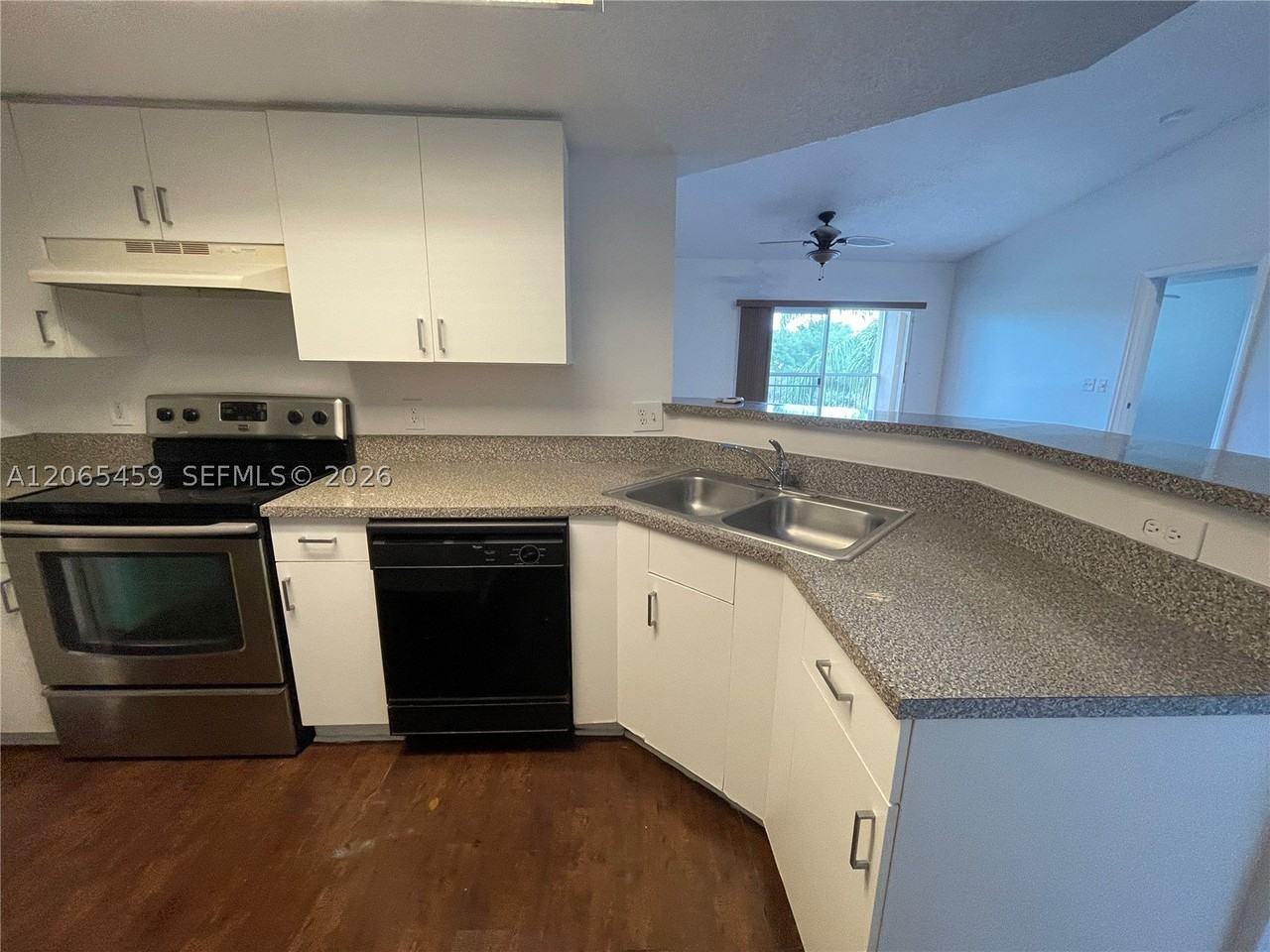 5025 Wiles Rd #303 - Photo 3 of 22