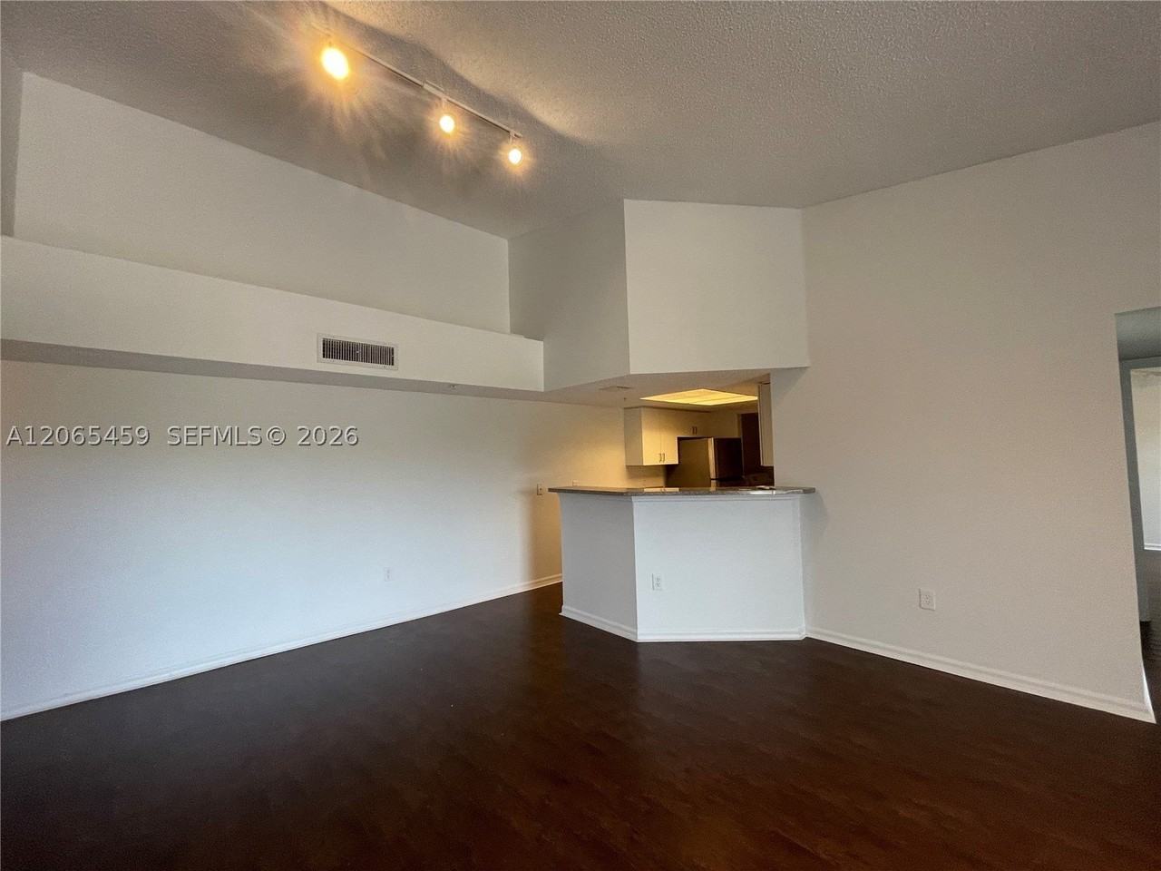 5025 Wiles Rd #303 - Photo 4 of 22