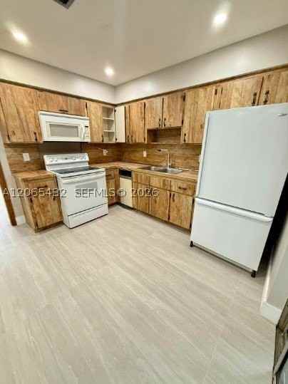 3931 Sw 51st St #3933 - Photo 3 of 7