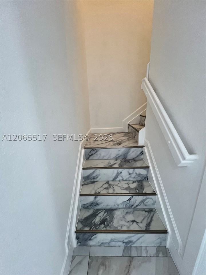 11370 Sw 254th Ter #11370 - Photo 5 of 20