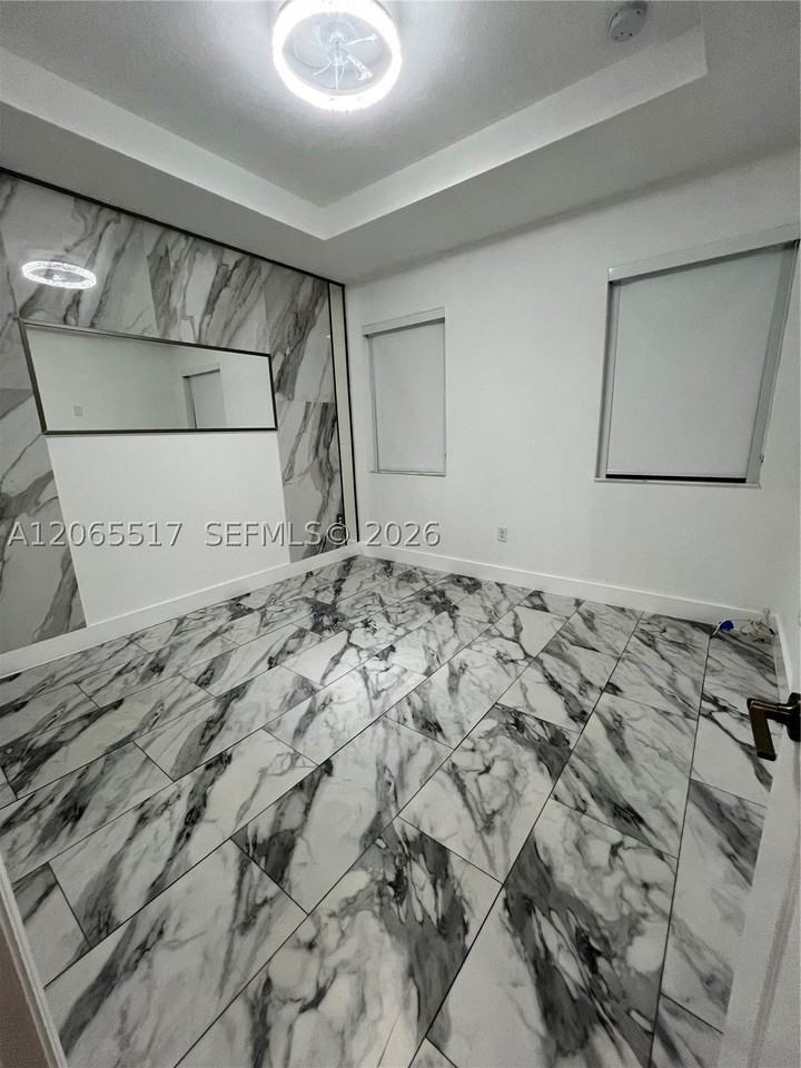 11370 Sw 254th Ter #11370 - Photo 6 of 20