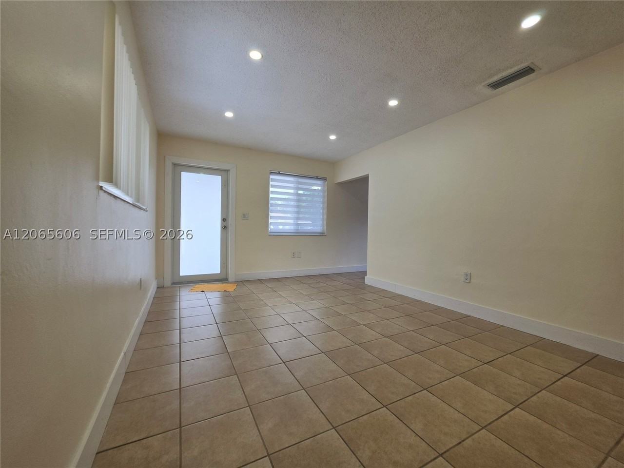 5290 Nw 2nd Ter #1 - Photo 5 of 25
