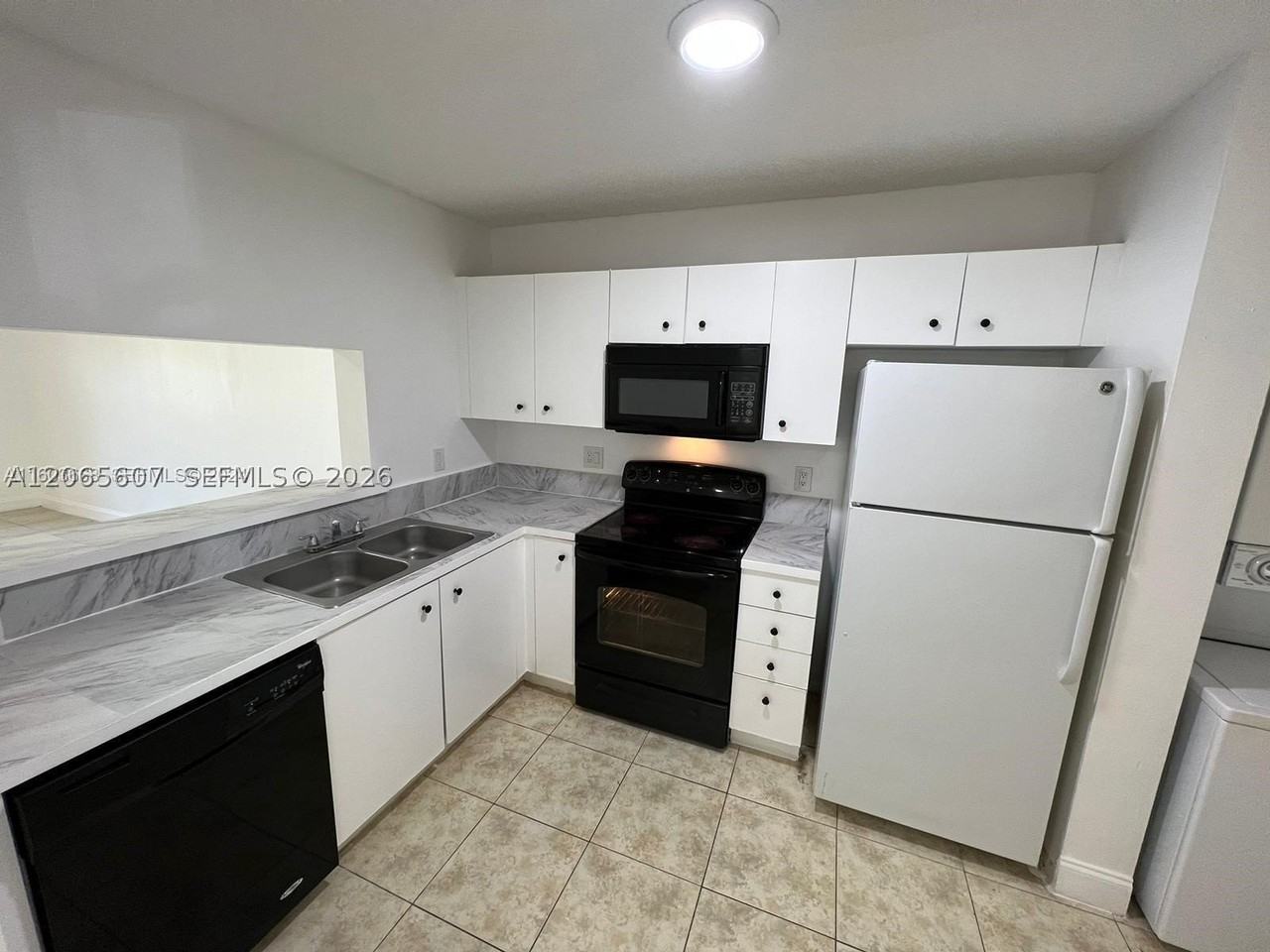 2421 Nw 56th Ave #2-103 - Photo 3 of 9