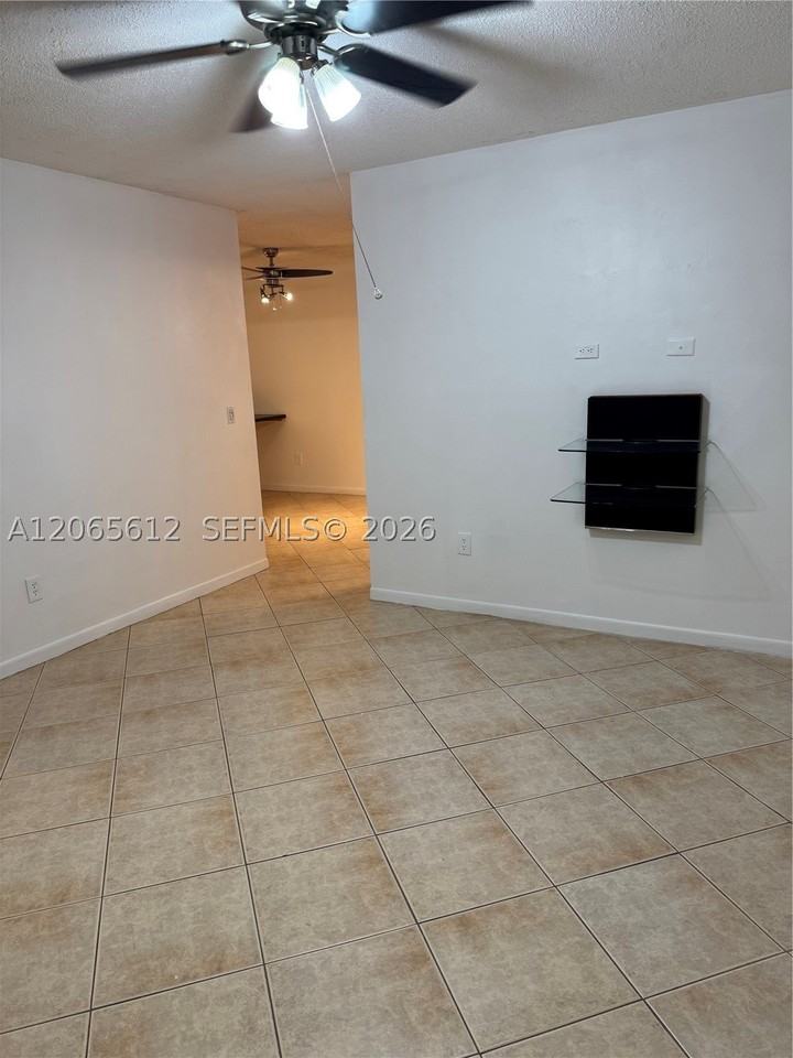 10762 La Placida Dr #7-105 - Photo 5 of 14