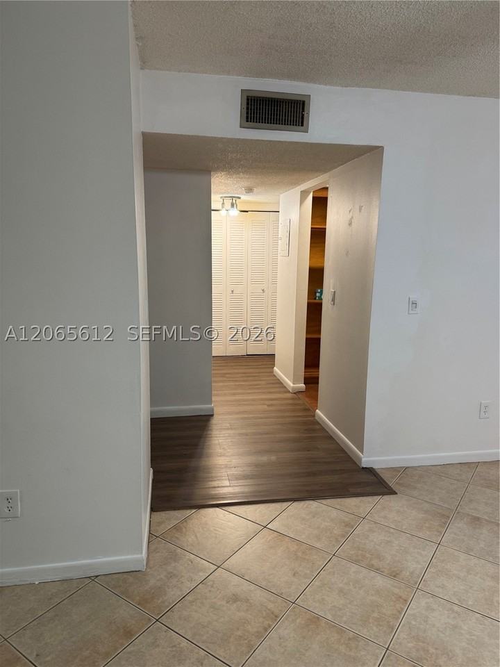 10762 La Placida Dr #7-105 - Photo 7 of 14
