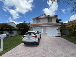 featured image of 4959 Sw 33rd Way