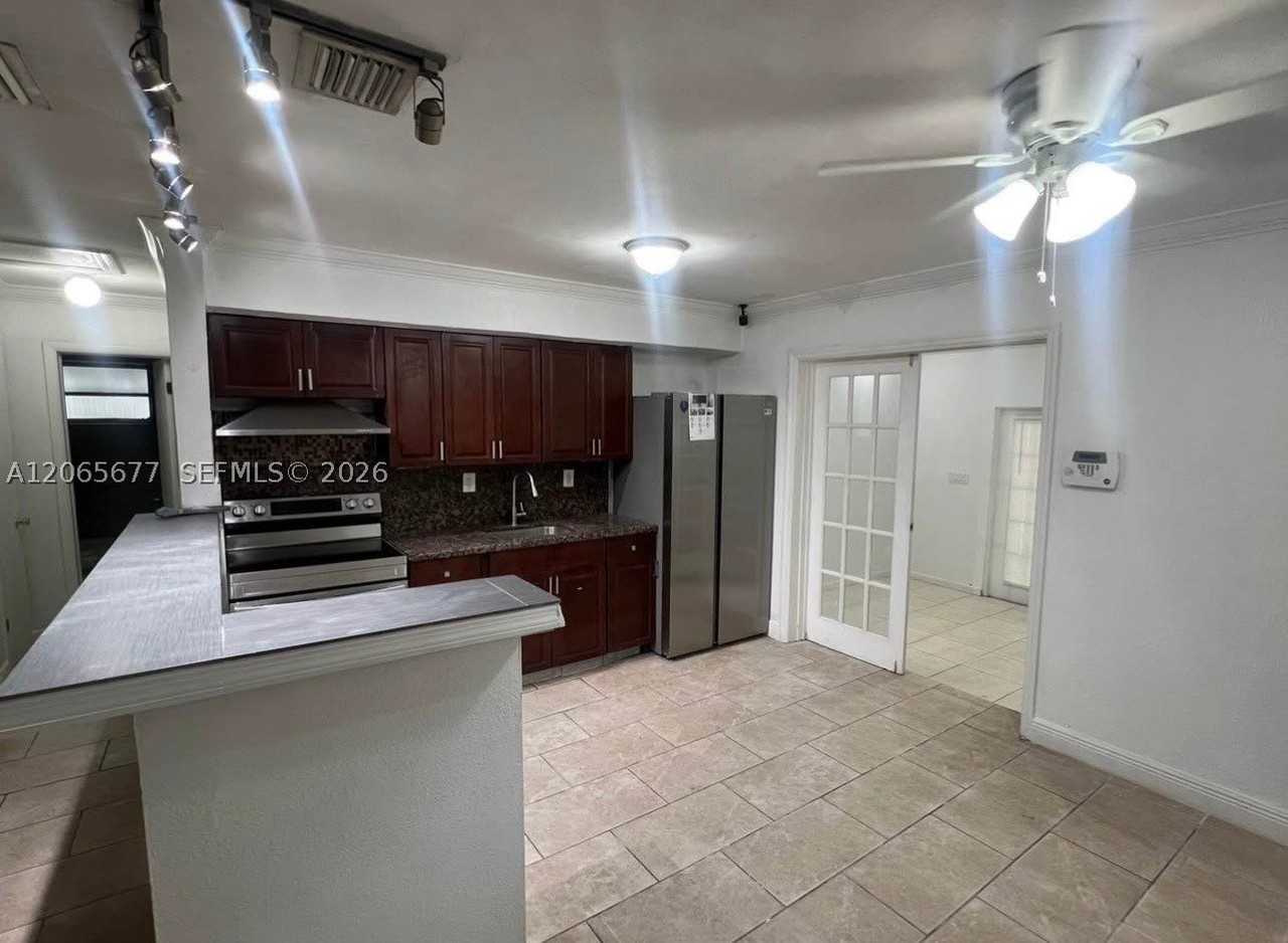 120 Ne 185th Ter #120 - Photo 4 of 14