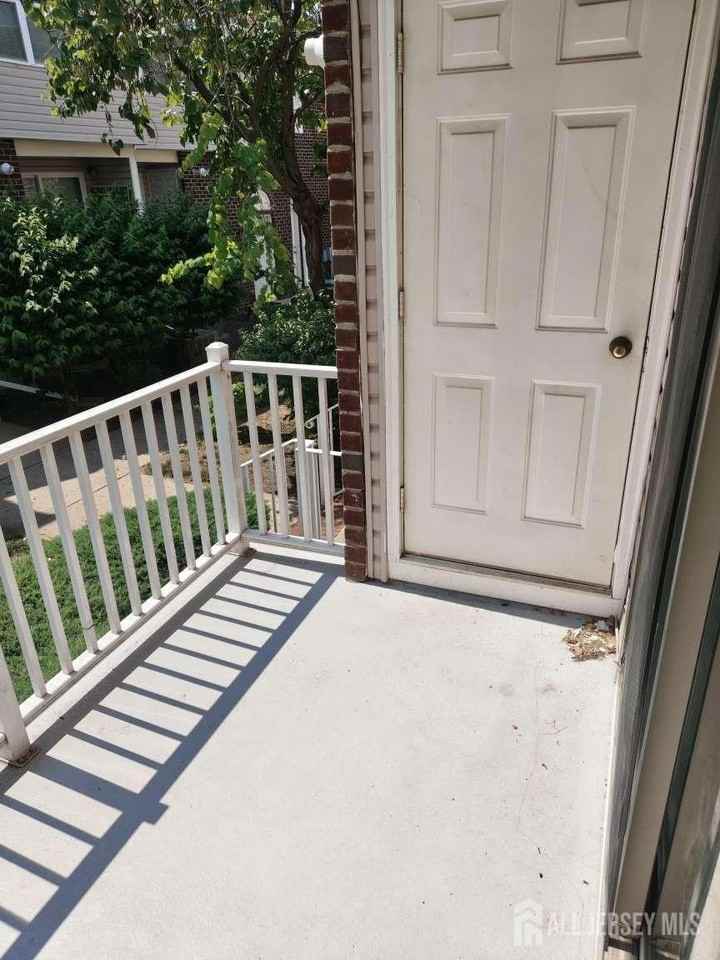 468 Great Beds Ct - Photo 3 of 6