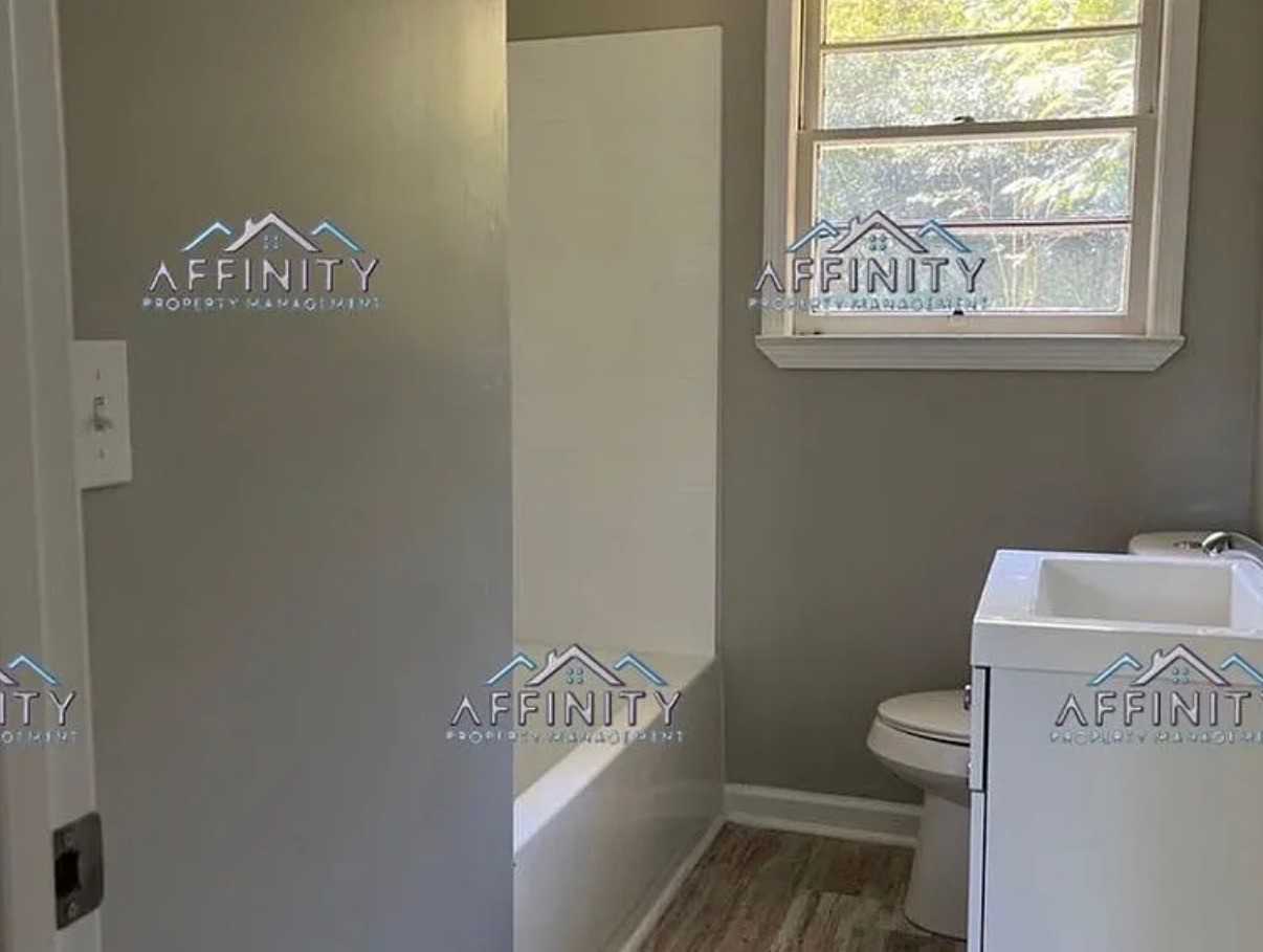 1154 N Beddingfield Dr #1 - Photo 5 of 12