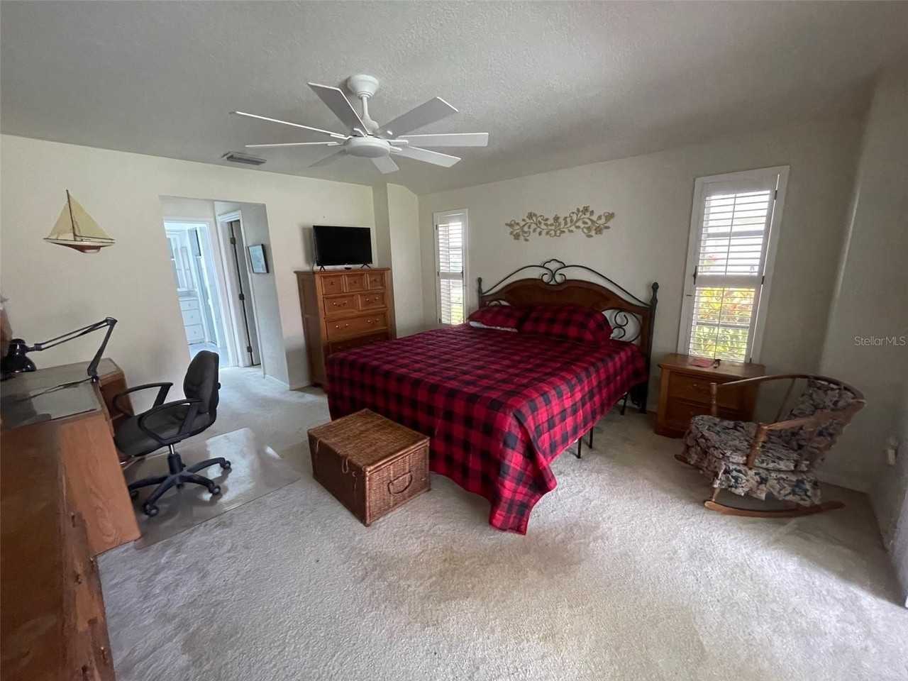 1091 Venture Ct - Photo 6 of 16