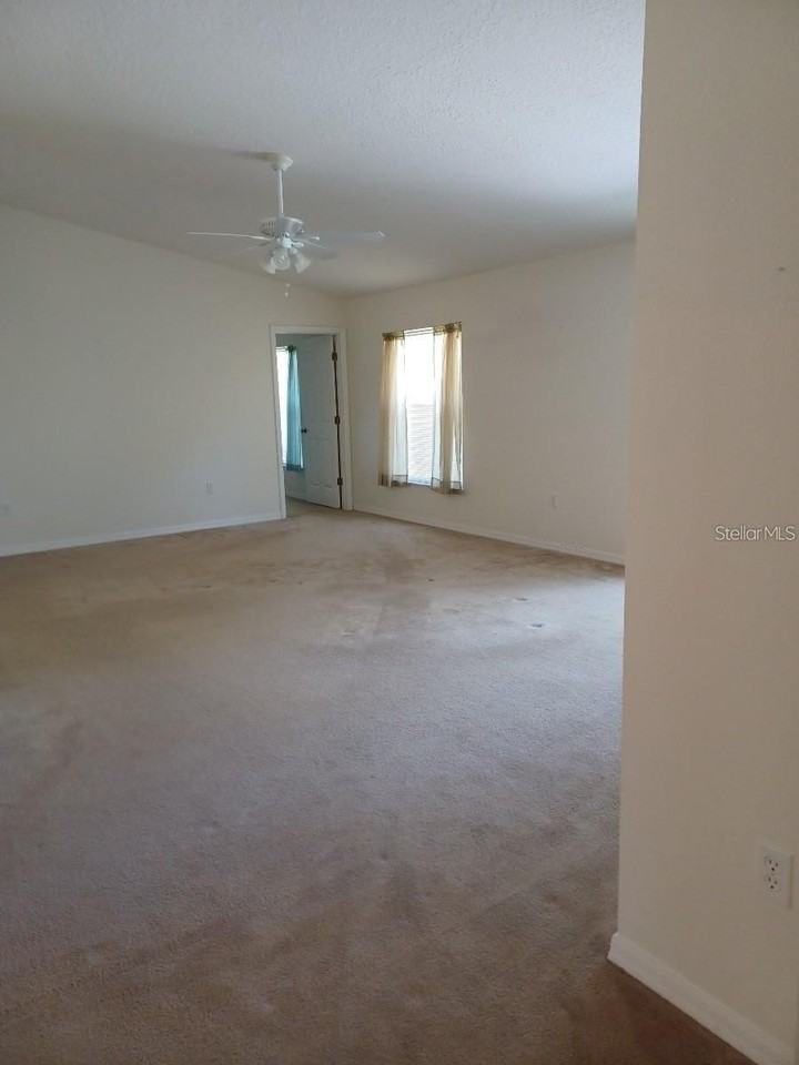 63 Bannbury Ln - Photo 5 of 12