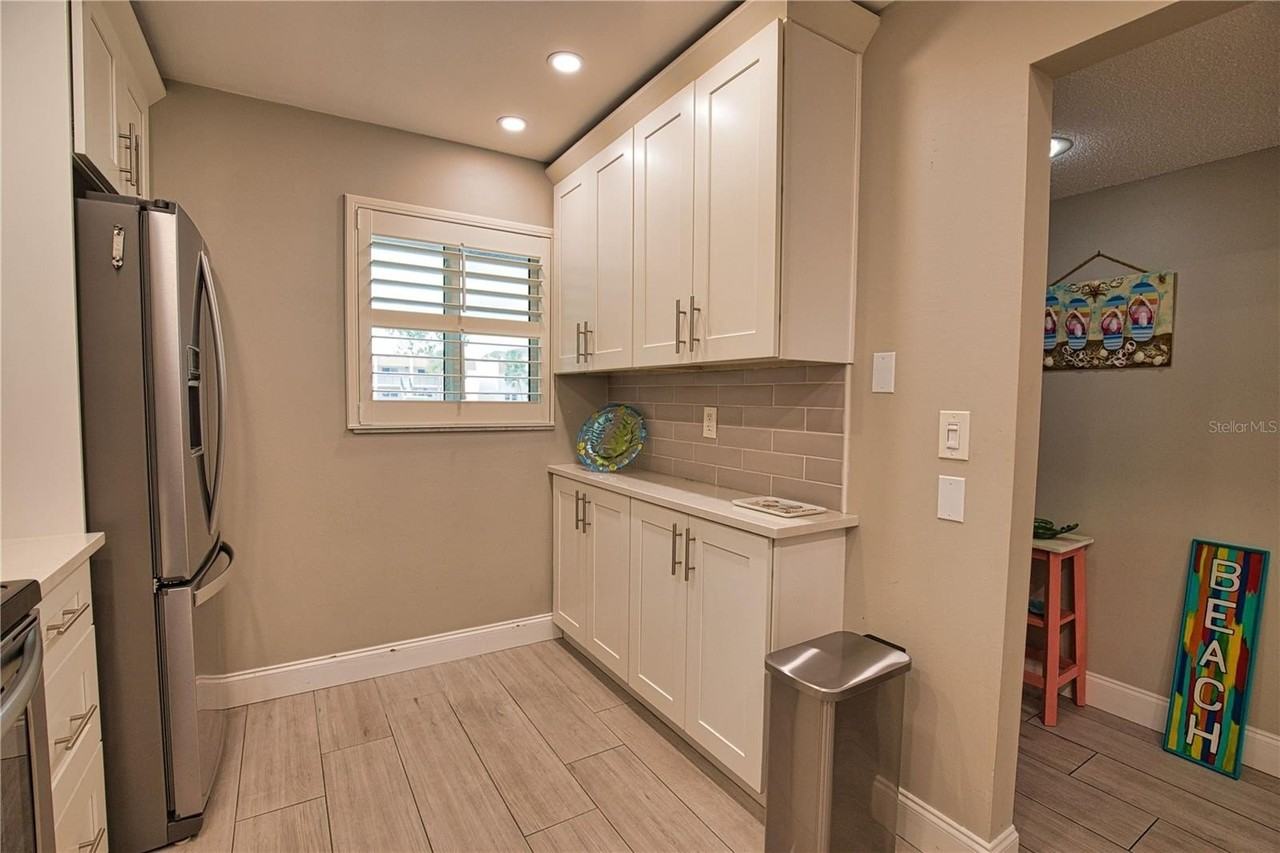 240 Santa Maria St #225 - Photo 7 of 27