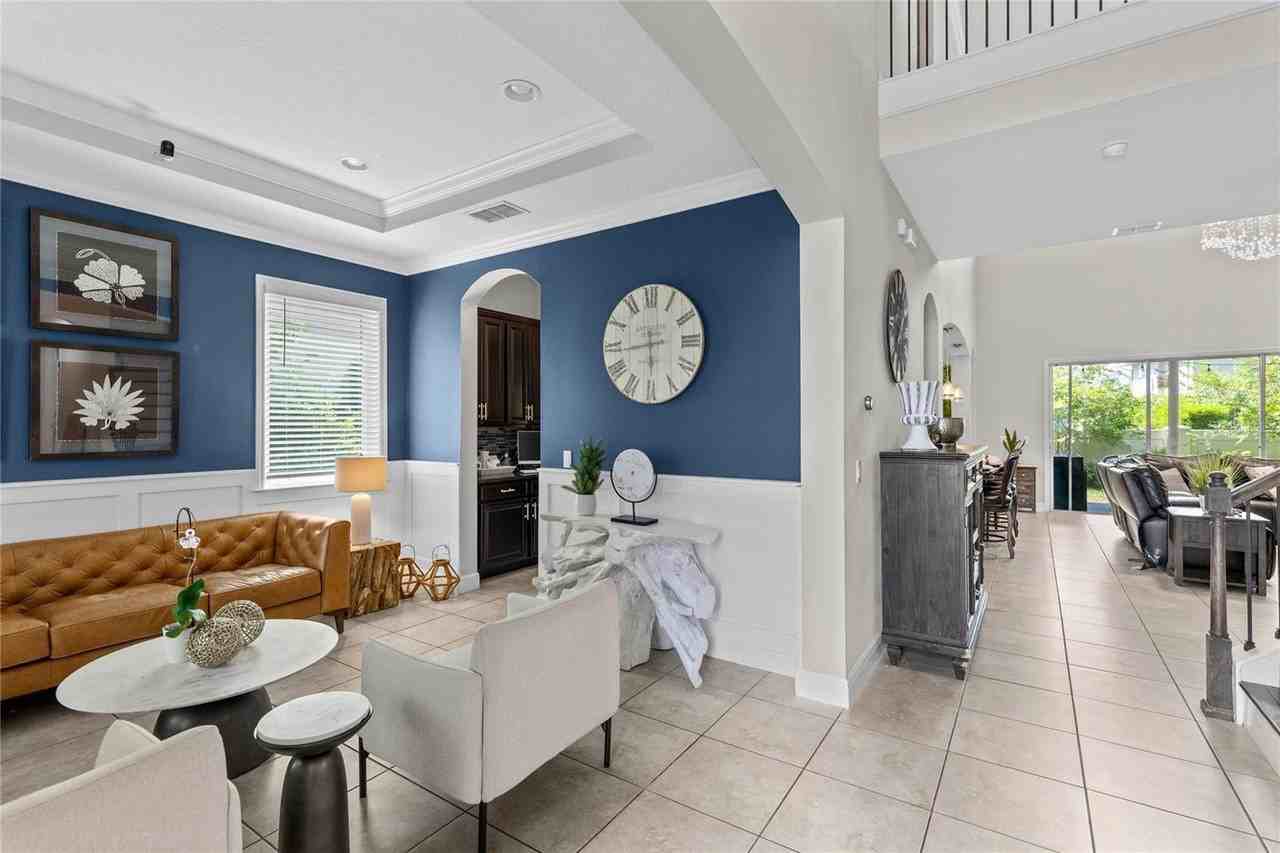 8802 Finsen St - Photo 2 of 39