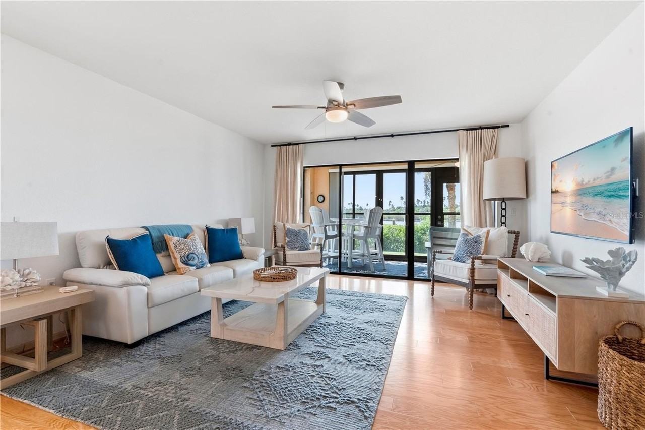 460 Bouchelle Dr #101 - Photo 7 of 50