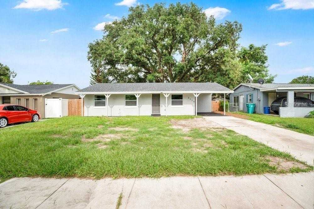 2115 Messina Ave - Photo 3 of 33