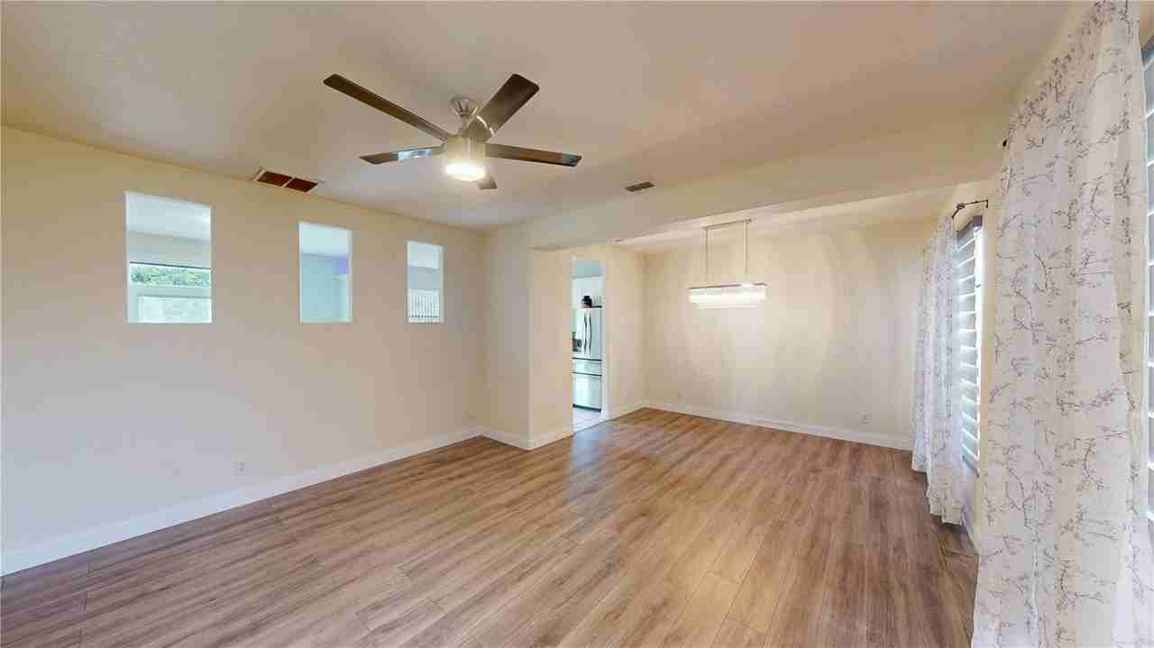3044 Camino Real Dr S - Photo 5 of 35