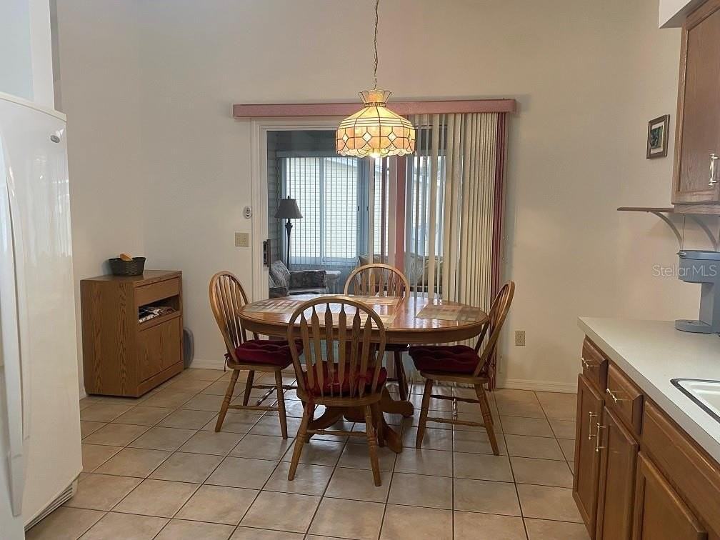1223 Granada Ct - Photo 5 of 12