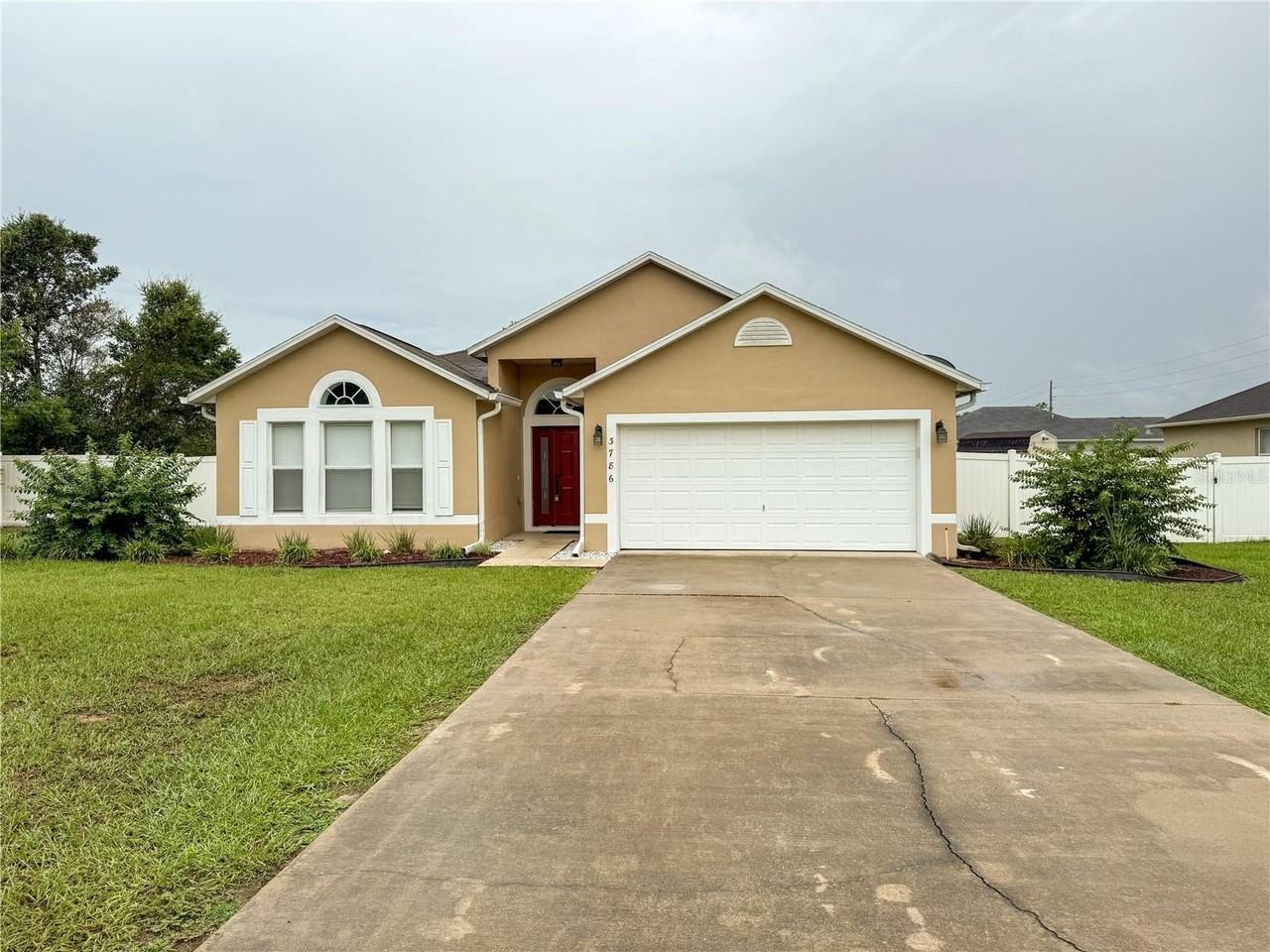 3786 Sw 100th St - Photo 2 of 25