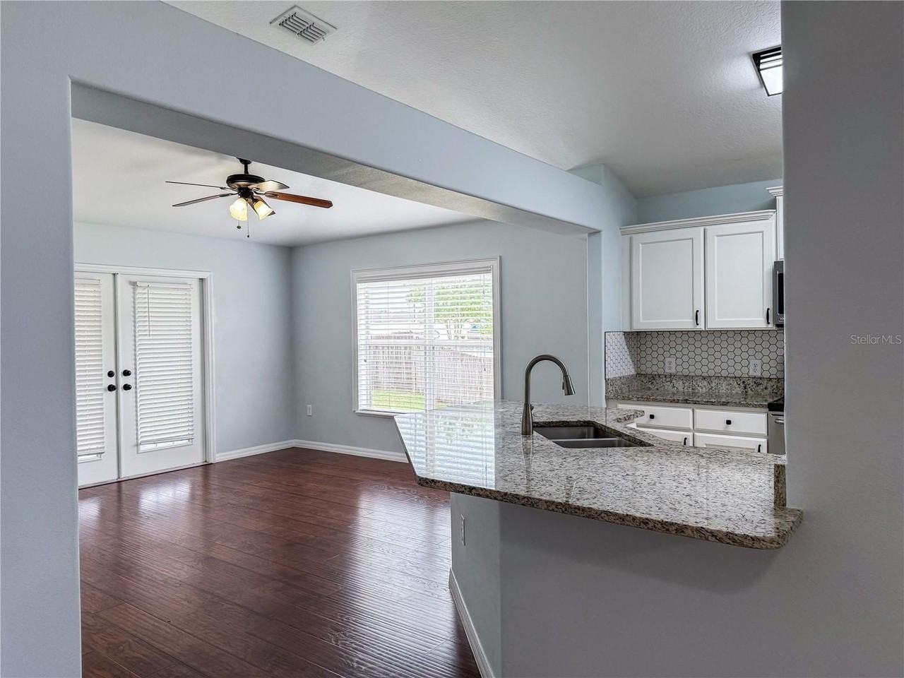 3786 Sw 100th St - Photo 5 of 25