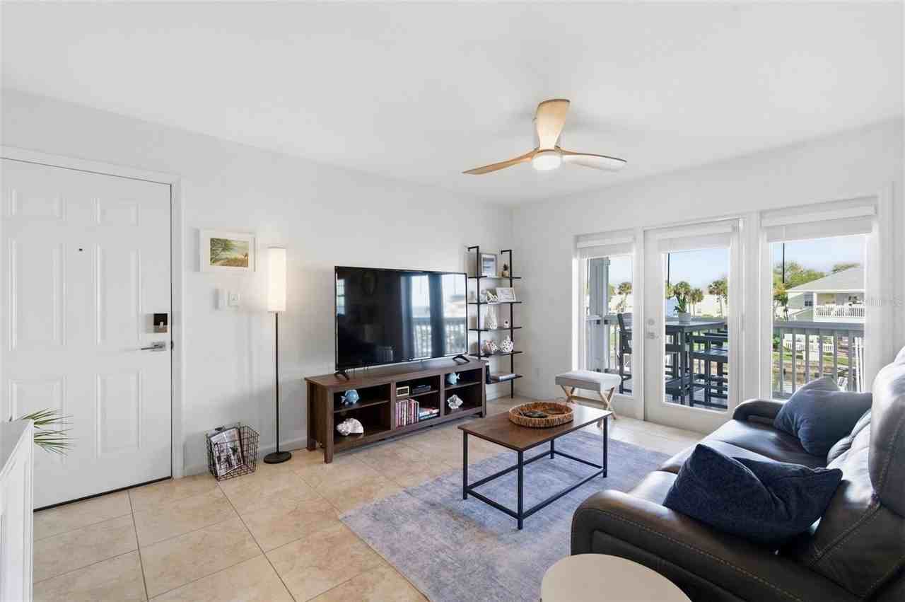 5174 Beach Dr Se #D - Photo 5 of 50