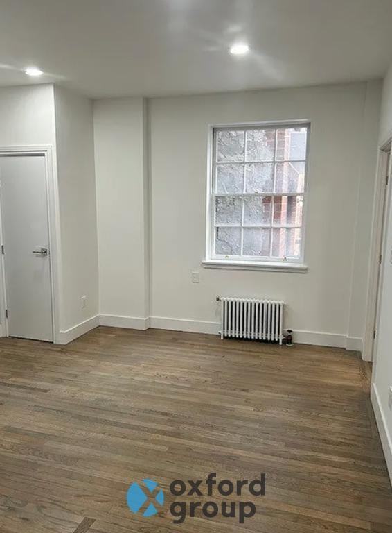 247 E 47th St - Photo 4 of 7