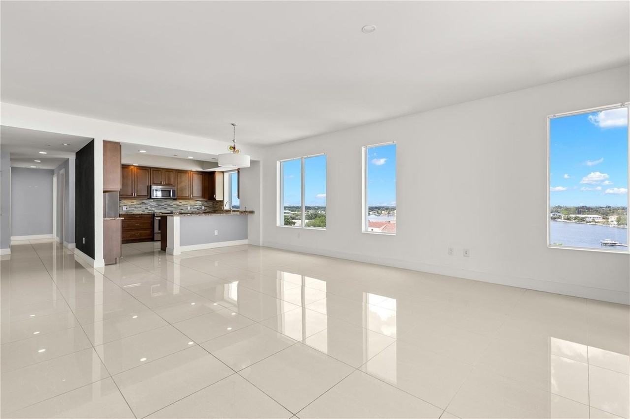 1325 Snell Isle Blvd Ne #812 - Photo 7 of 30