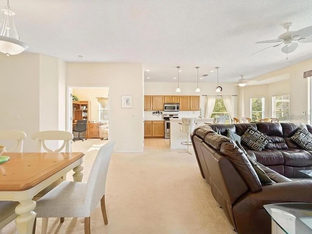5044 45th St W - Photo 4 of 32