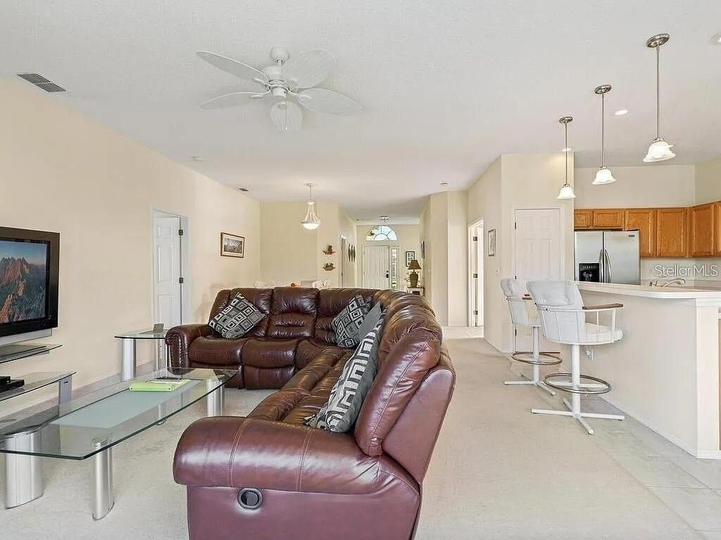5044 45th St W - Photo 5 of 32