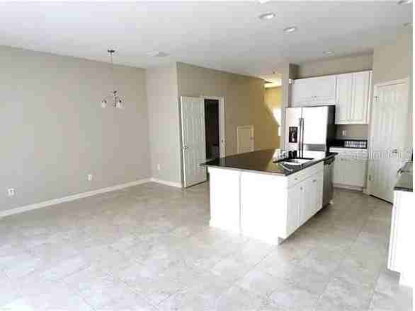 7027 Towne Lake Rd - Photo 3 of 13